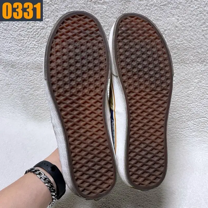 thumbnail-6